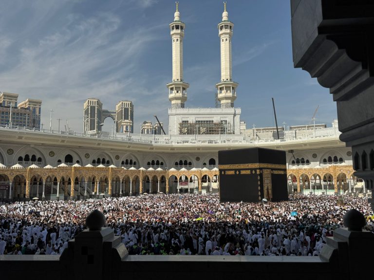 A Simple, Practical Guide to Performing ʿUmrah